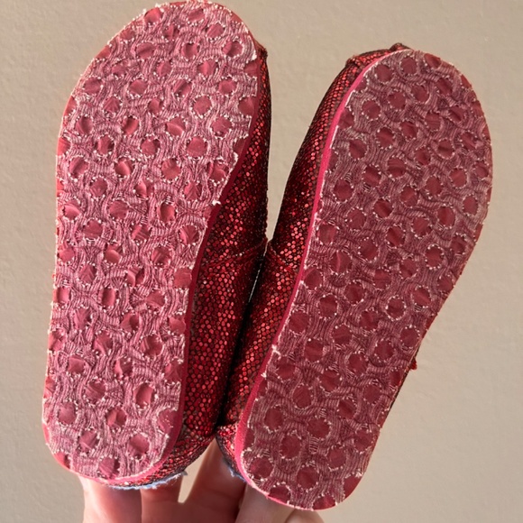 T5 Glitter Toms - Picture 3 of 4